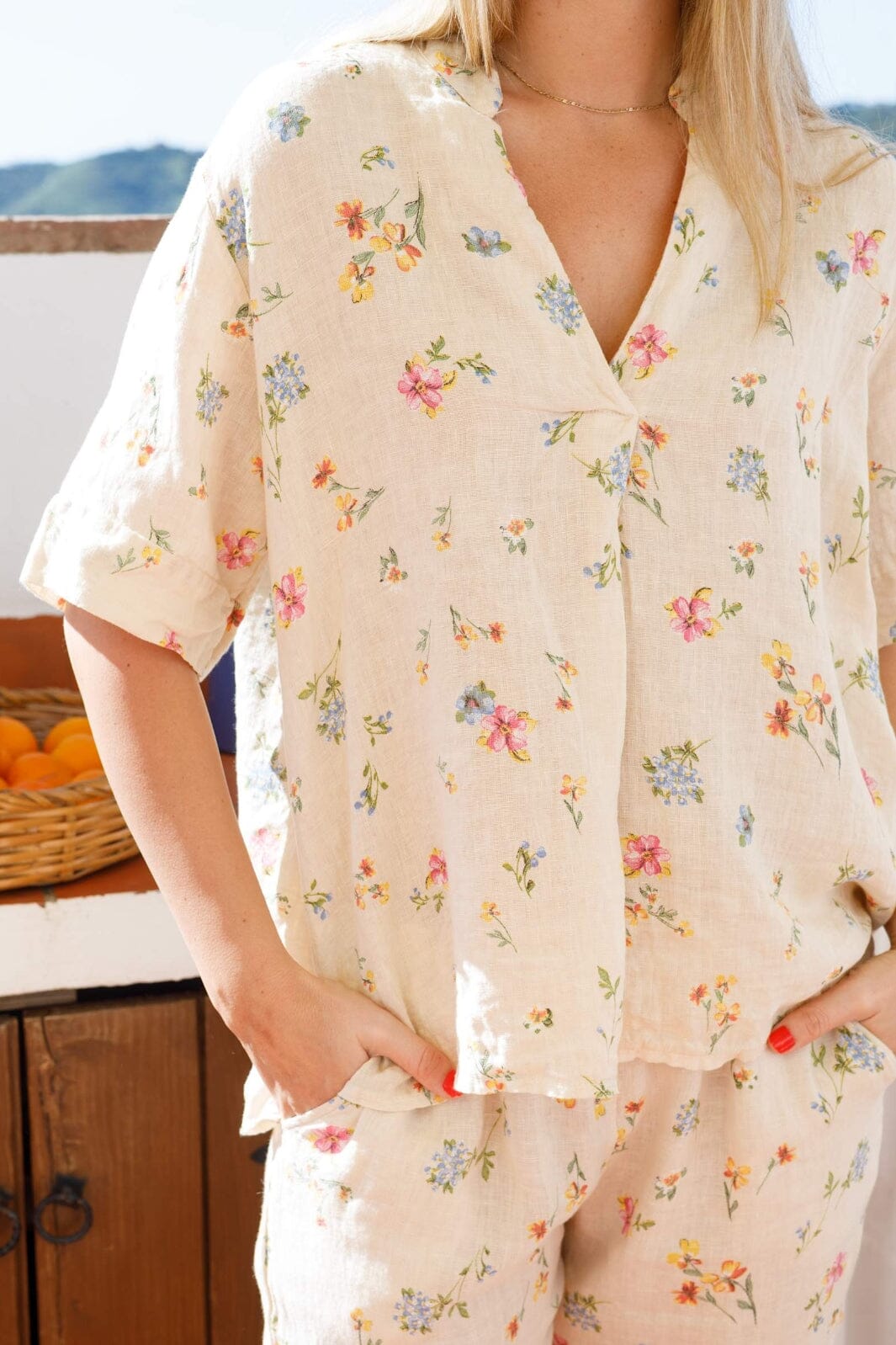 Black Colour - Bcmelina Ss Linen Blouse 40842 - Flower