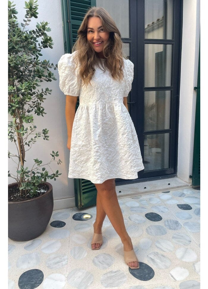 BYIC - Edithic Dress - wdream White Dream