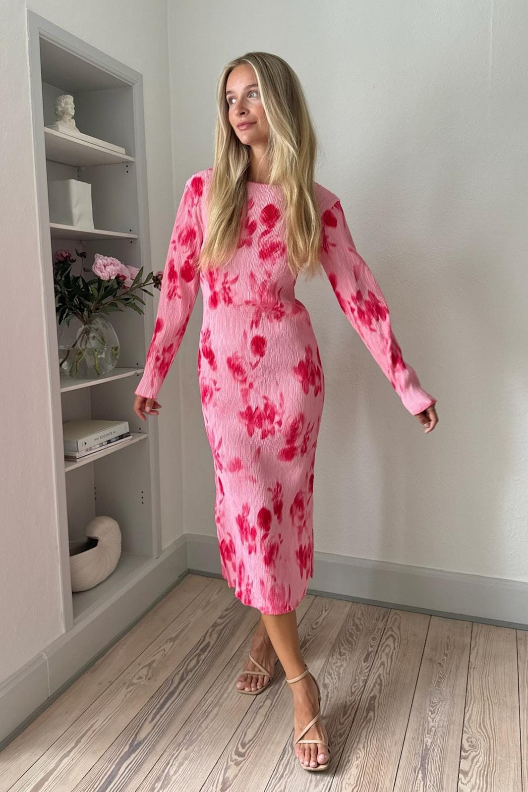 BYIC - Odaic Dress - apfp Abstract Pink Flower Print Kjoler