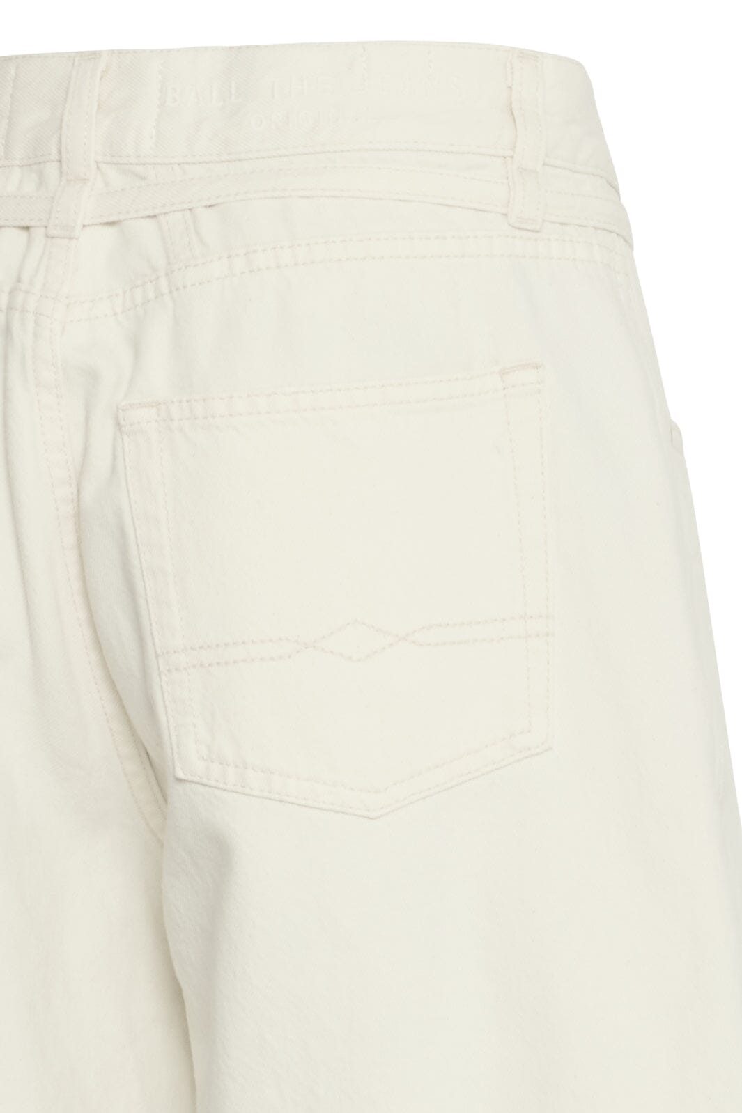 Ball - Lucia Bermuda Shorts 50405230 - 130905 Birch