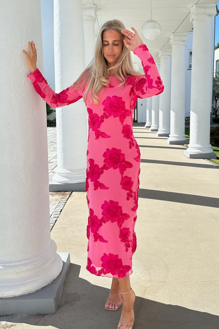 Forudbestilling - BYIC - Eliseic Mesh Dress A23914 - Fuchsia Pink Flower Kjoler