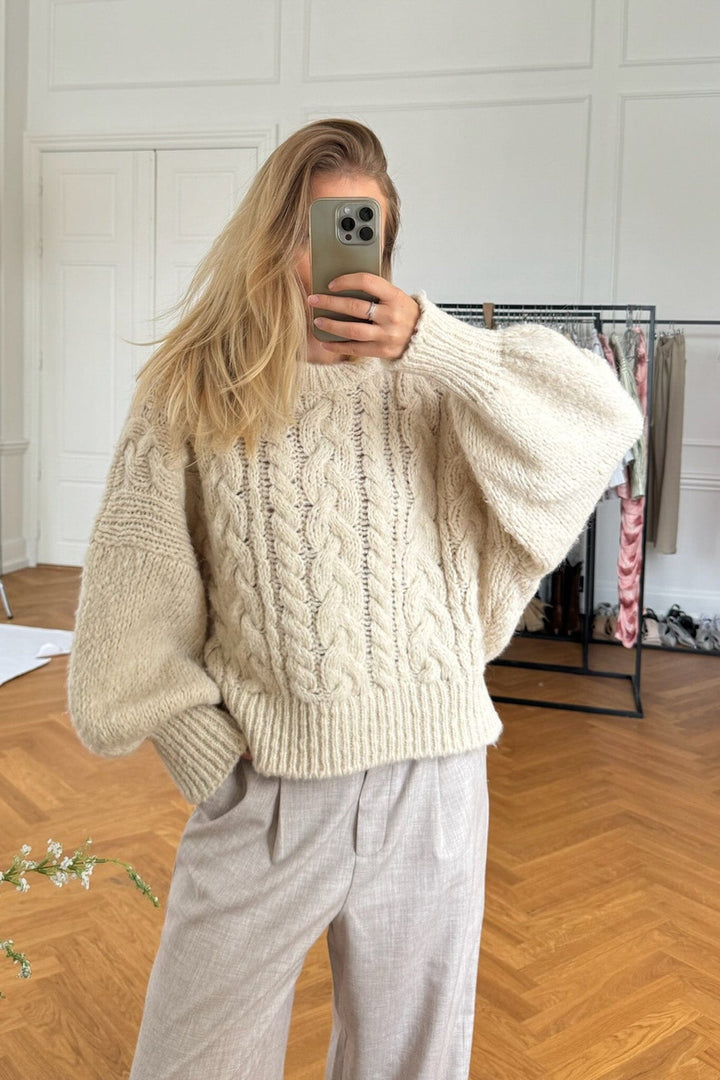 Forudbestilling - BYIC - Noraic Sweater - owhite Off White Sweatshirts