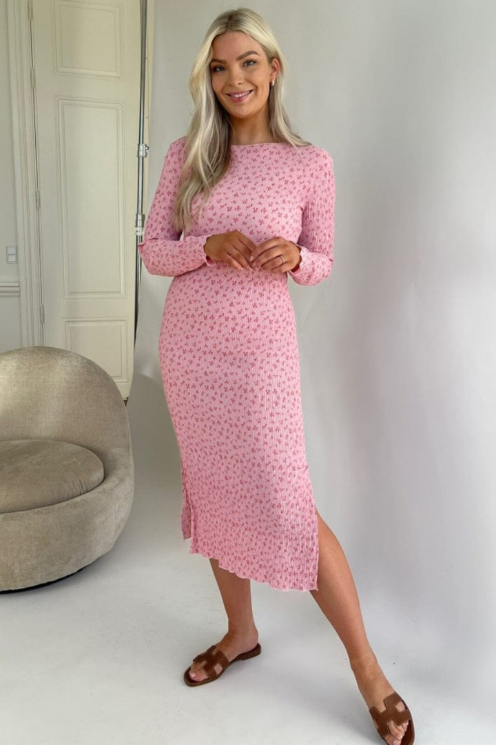 Forudbestilling - BYIC - Odaic Dress - ptb Pink Tiny Blossom Kjoler