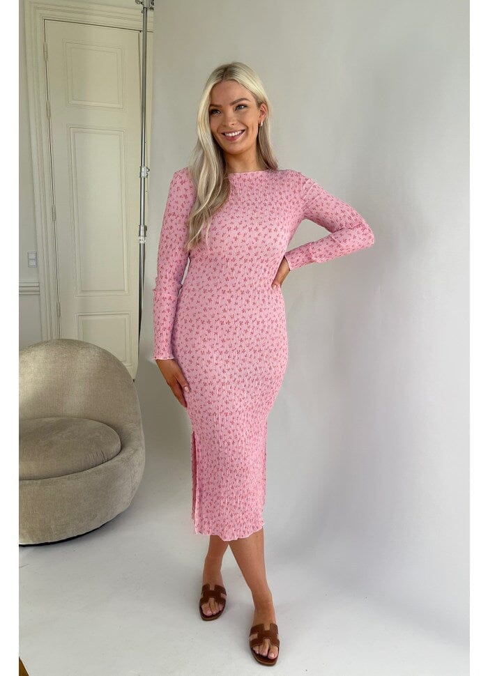 Forudbestilling - BYIC - Odaic Dress - ptb Pink Tiny Blossom Kjoler