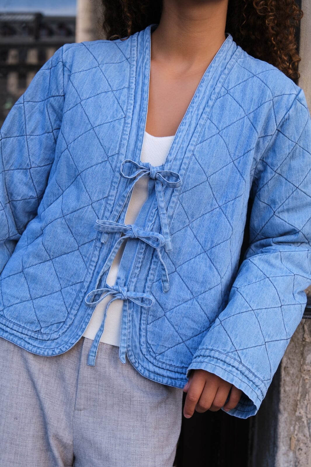 Forudbestilling - Neo Noir - Dubbie Denim Quilt Jacket - Blue Jakker
