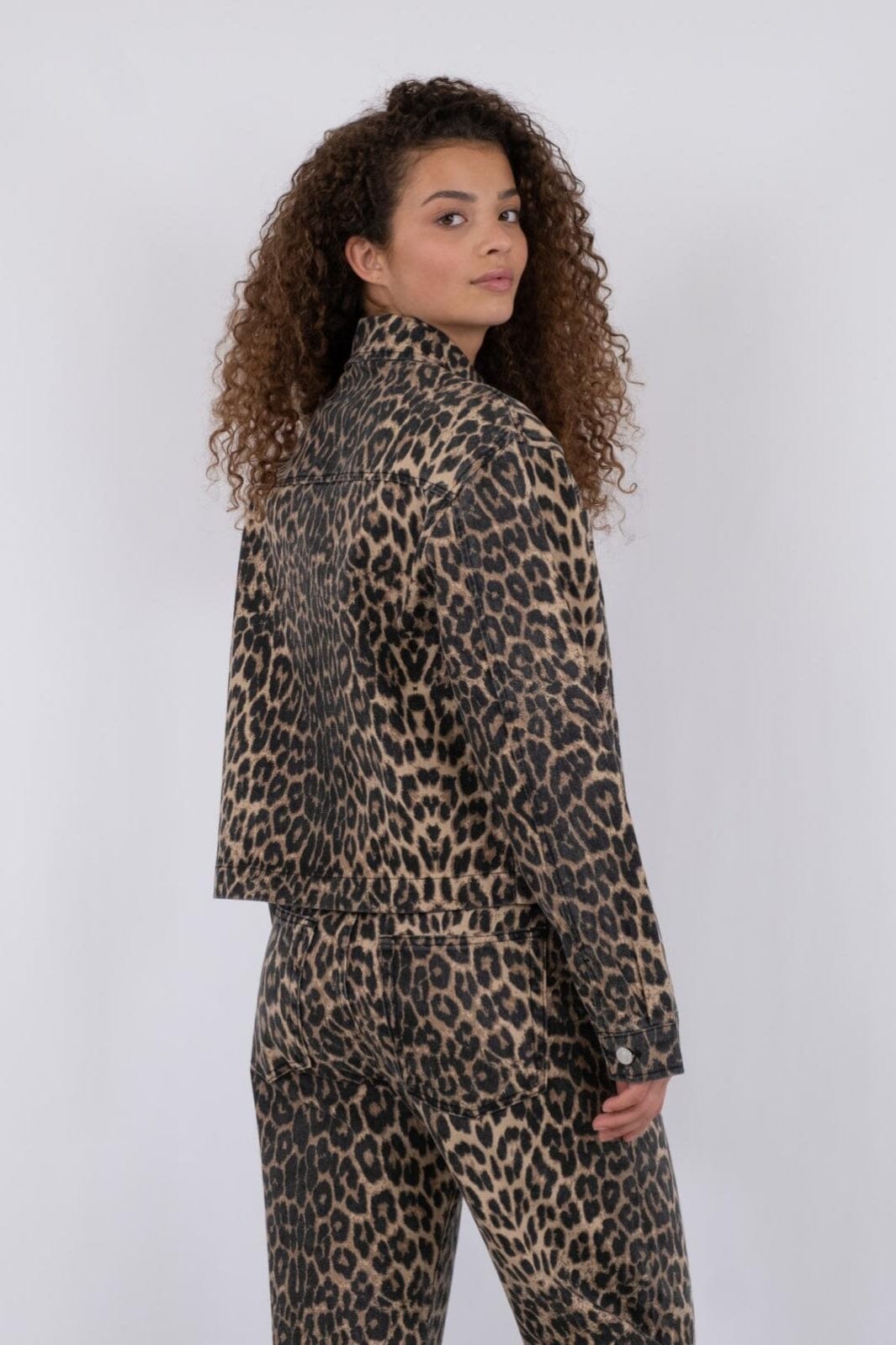 Forudbestilling - Neo Noir - Emilia Leopard Jacket - 400 Leopard Jakker