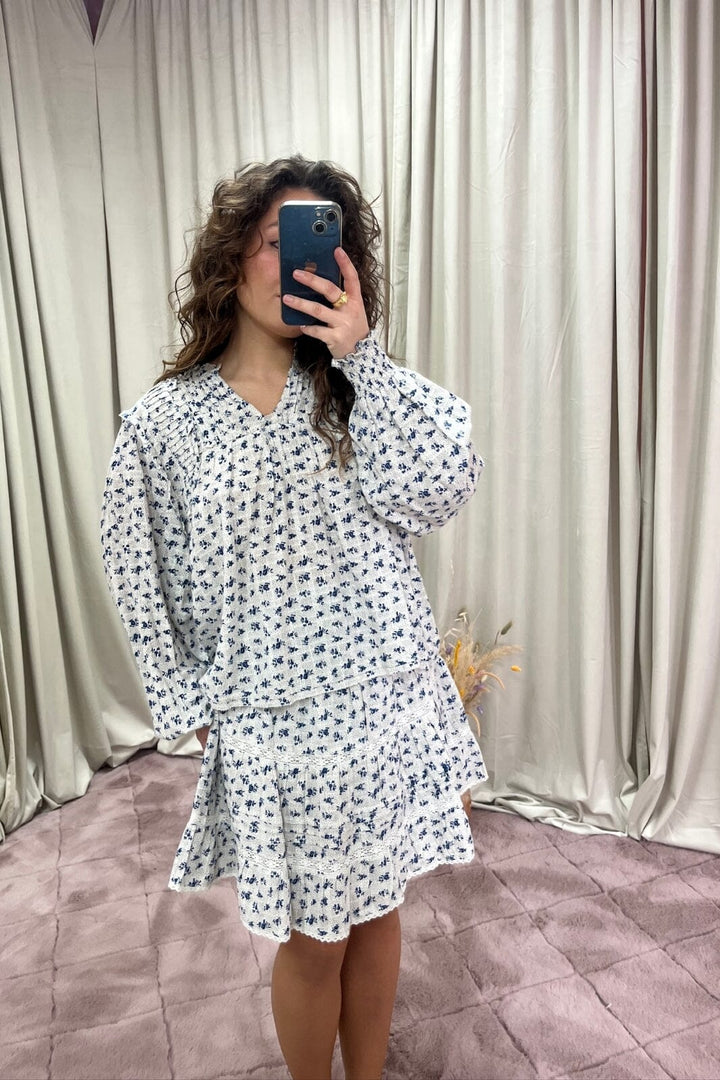 Forudbestilling - Neo Noir - Nipoa Dot Flower Blouse 165284 - 140 - Blue Bluser