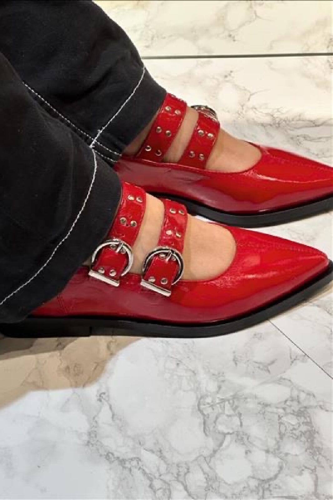 Forudbestilling - Phenumb Copenhagen - Need - Red Ballerinaer