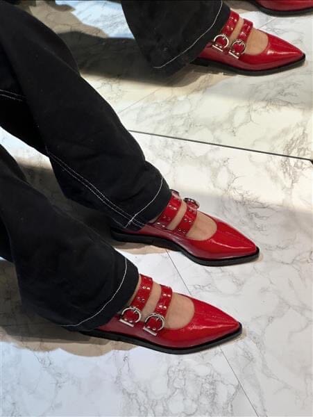 Forudbestilling - Phenumb Copenhagen - Need - Red Ballerinaer