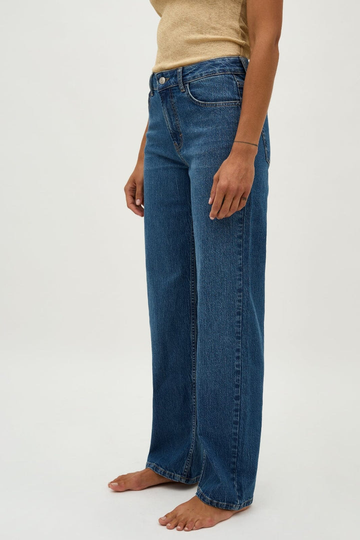 Global Funk - Tamilla-G - 974 Vintage Light Blue Jeans