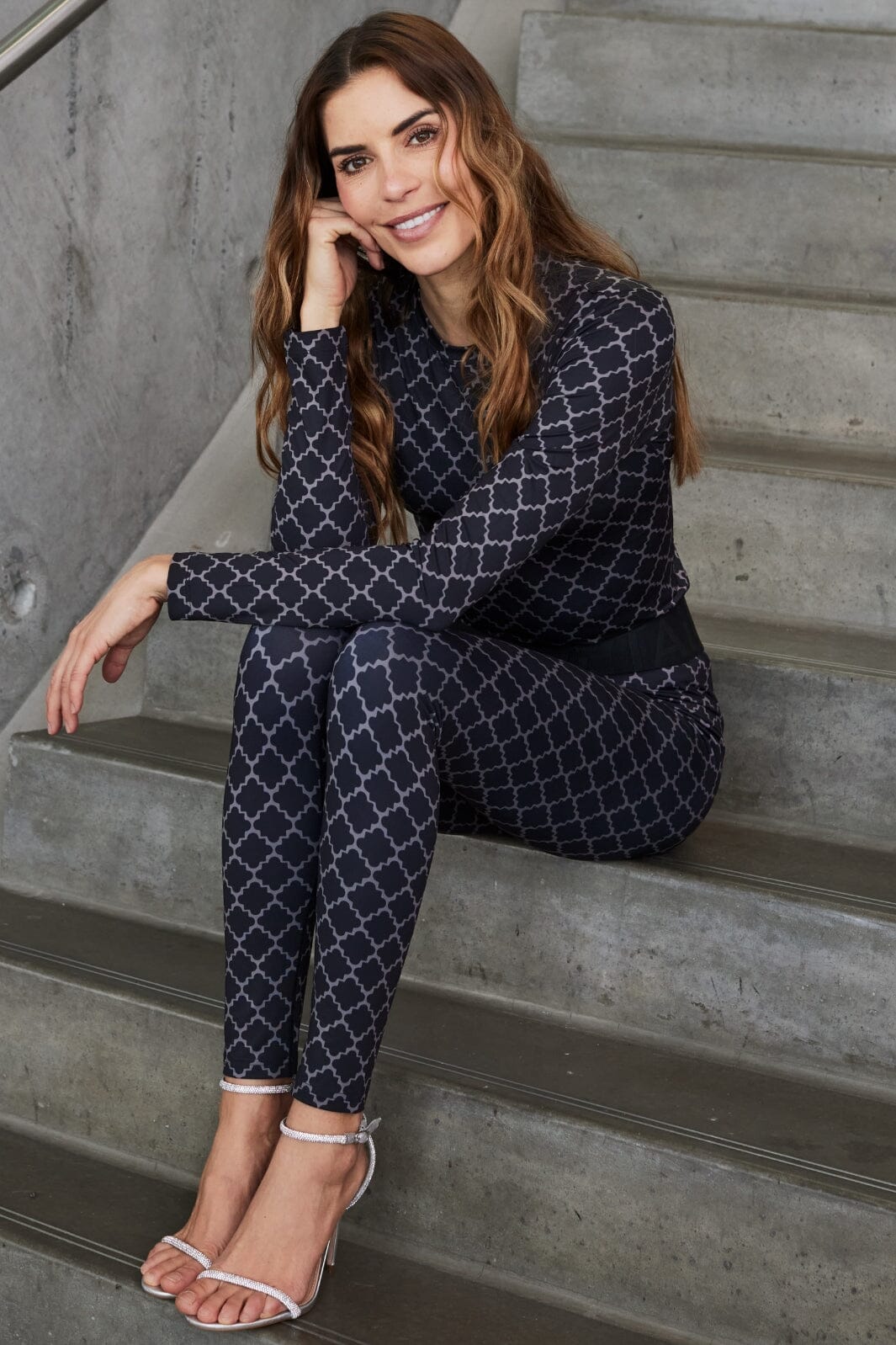 Hype The Detail - Printed Blouse 200-14 - 37 Sort Bluser