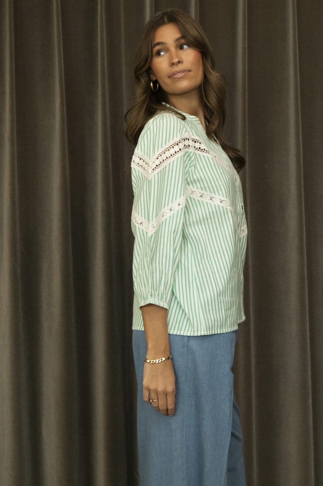 Love & Divine - Love1120 - 831 Cream/L. Jade Skjorter