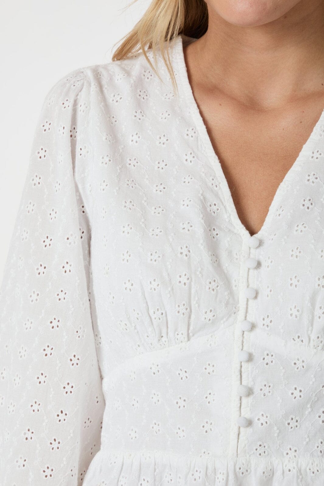 Neo Noir - Neroni Embroidery Blouse 166019 - 120 - White