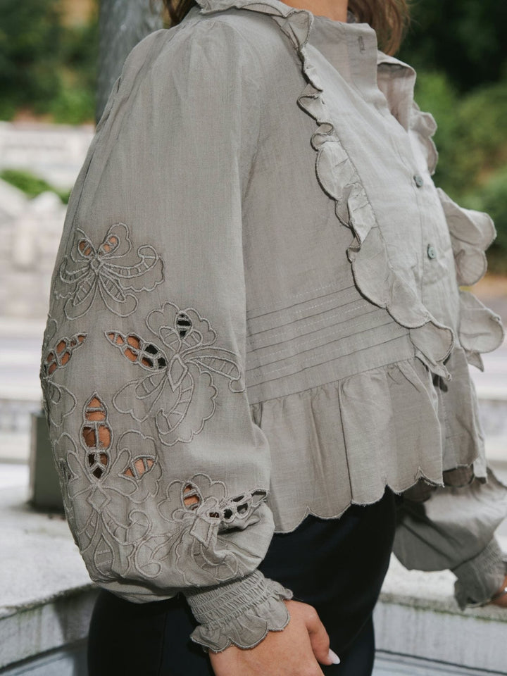 Neo Noir - Petrine Embroidery Blouse 161136 - 627 - Smoke Green Bluser