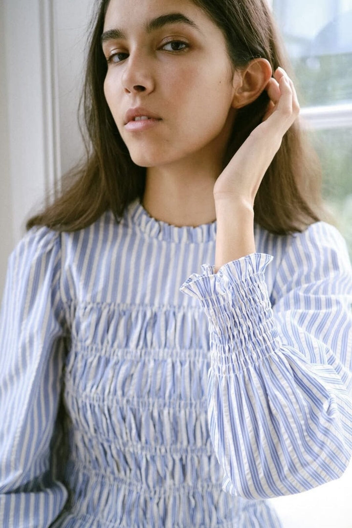 Neo Noir - Possa Stripe Smock Blouse 164667 - 145 - Light Blue Bluser
