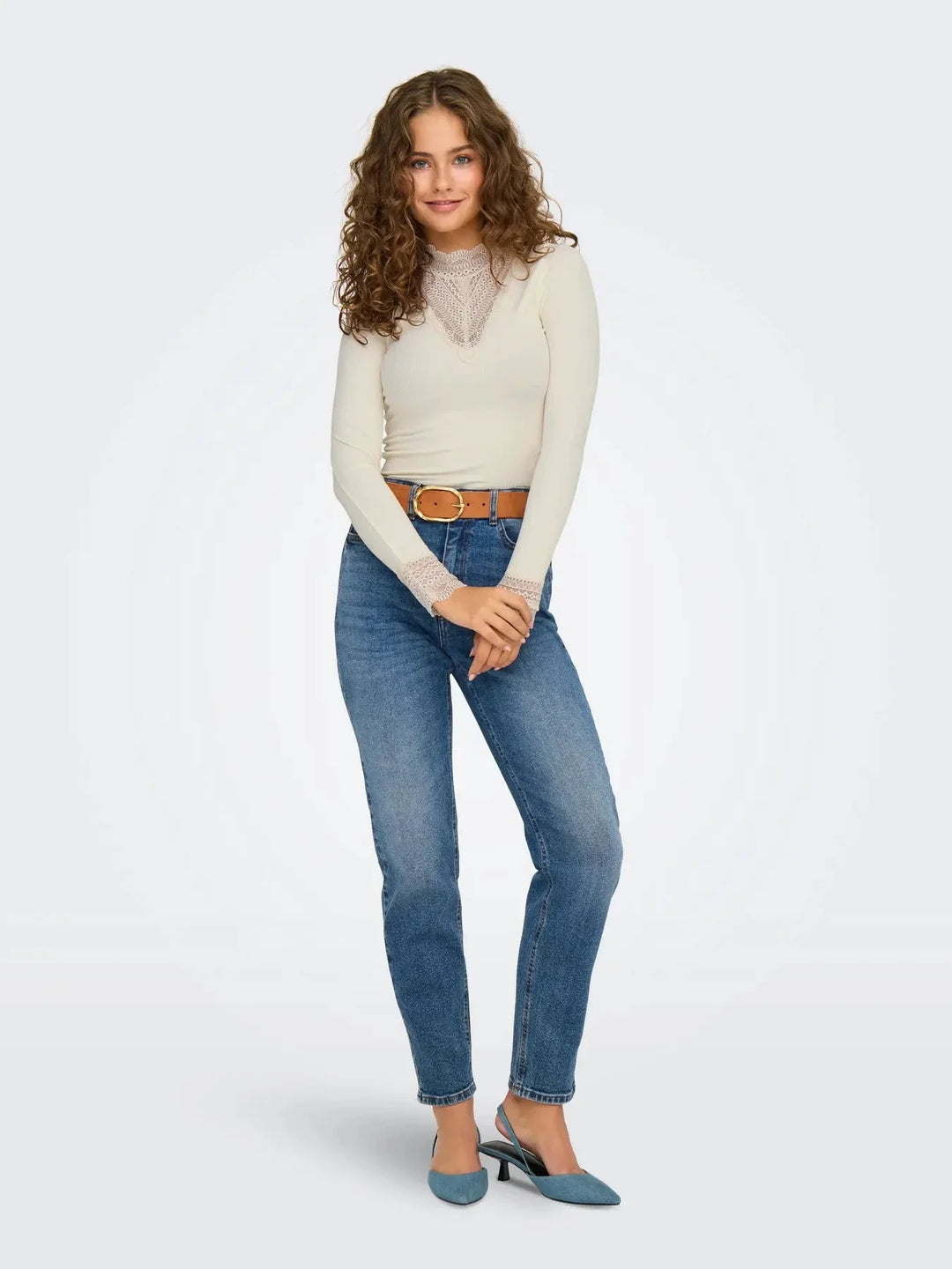 Only - Onltilde L/S High Neck Lace Top - 4022117 Birch Toppe