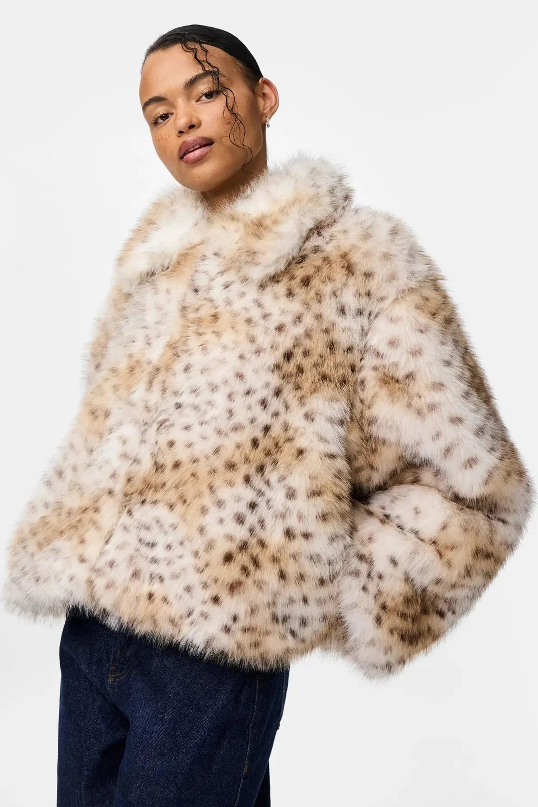 Pieces - Pcplush Short Fluffy Jacket - 5023207 Cloud Dancer Leopard Jakker