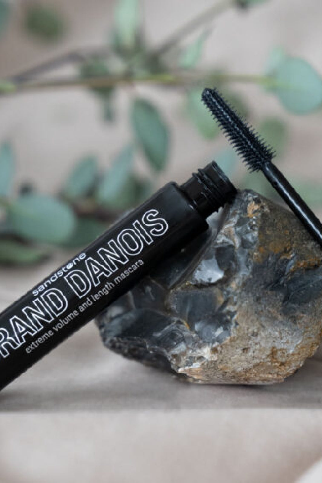 Sandstone - Mascara Grand Danois - Black
