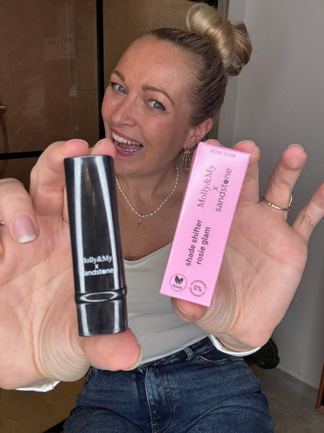 Sandstone x Molly & My - Shade Shifter Lipstick Læbestift