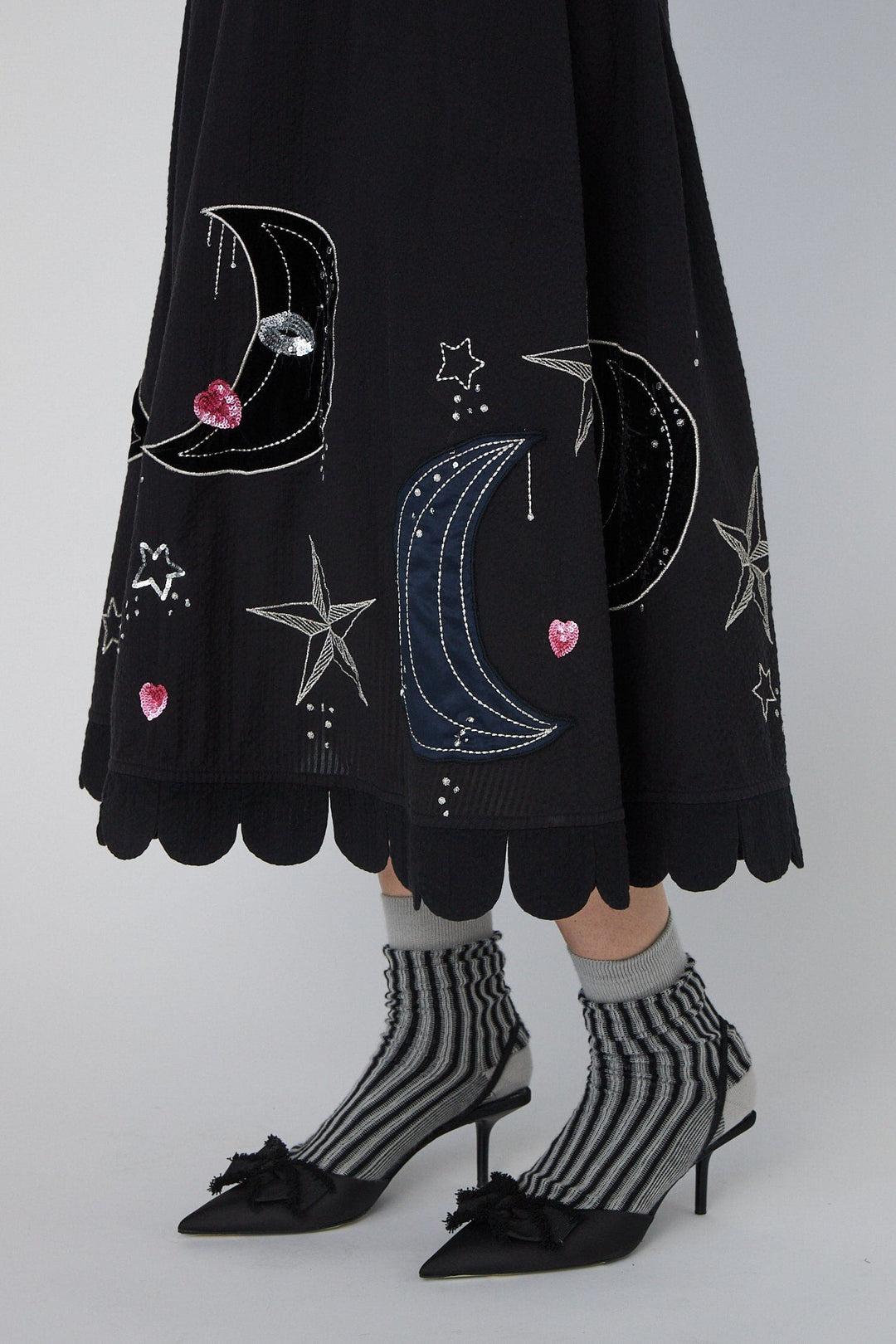 Stella Nova - Moon And Star Embroidered Midi Dressms54-4316 - 999 Black Kjoler
