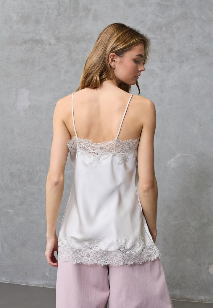 Love & Divine - Love1502 19631 - 117 - Kit