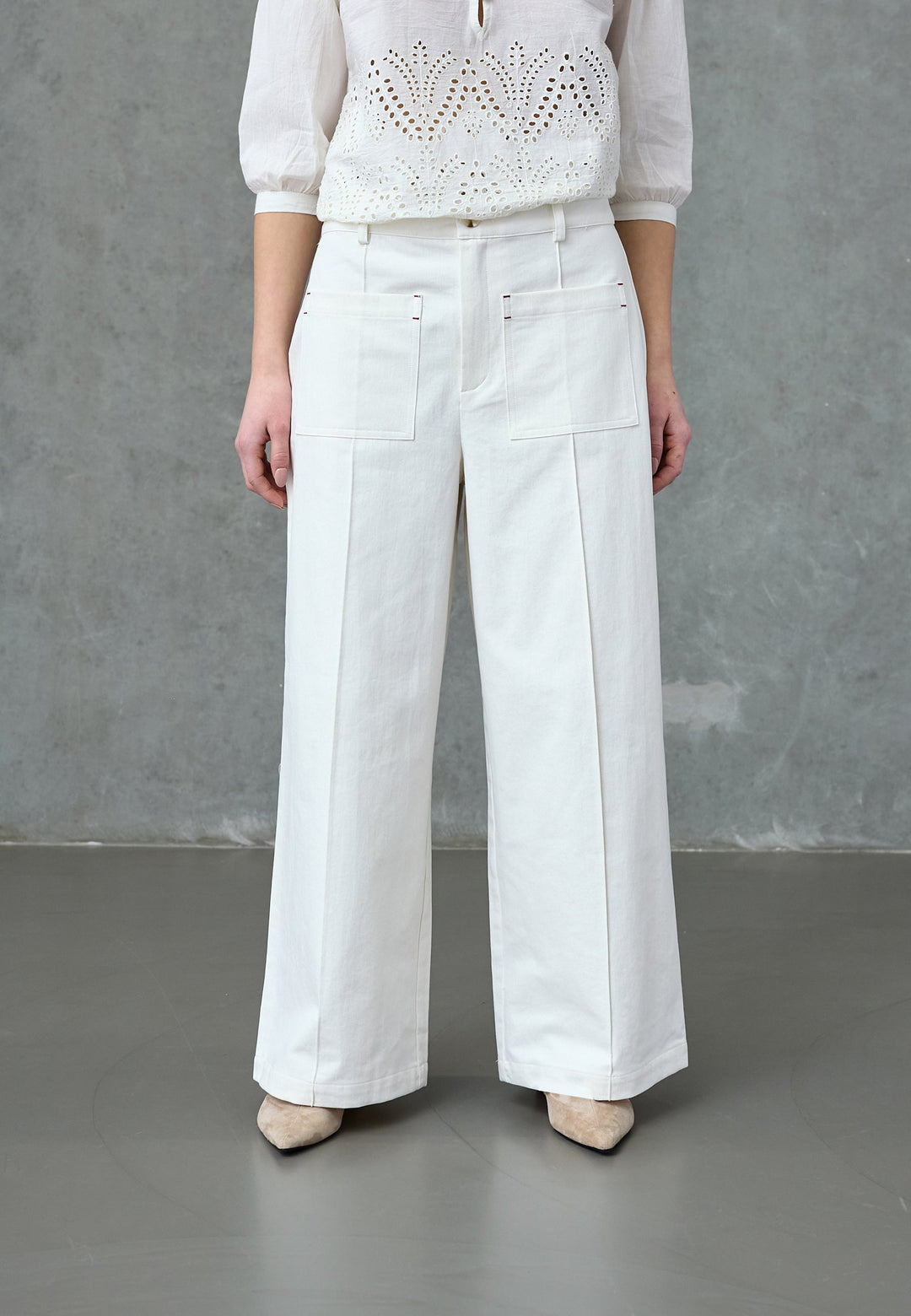 Love & Divine - Love1534 19824 - 115 - Cream