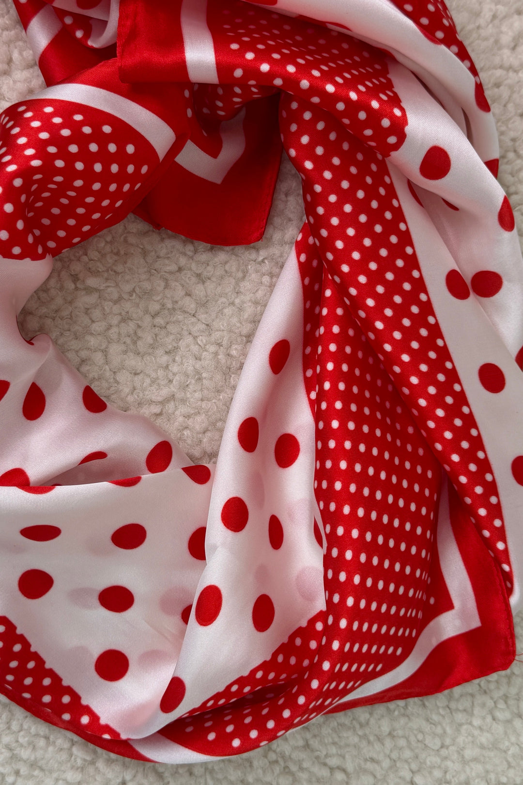 A-bee - Leonora Scarf - Red