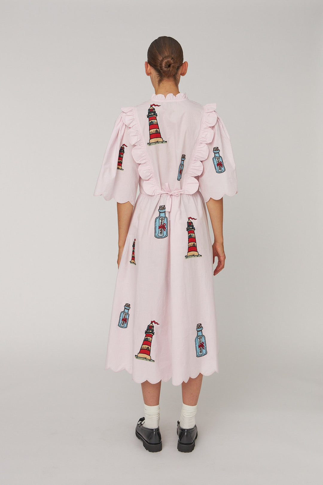 Stella Nova - Embroidered Midi Dress With Scallopseb61-4430 - 558 Pale Pink