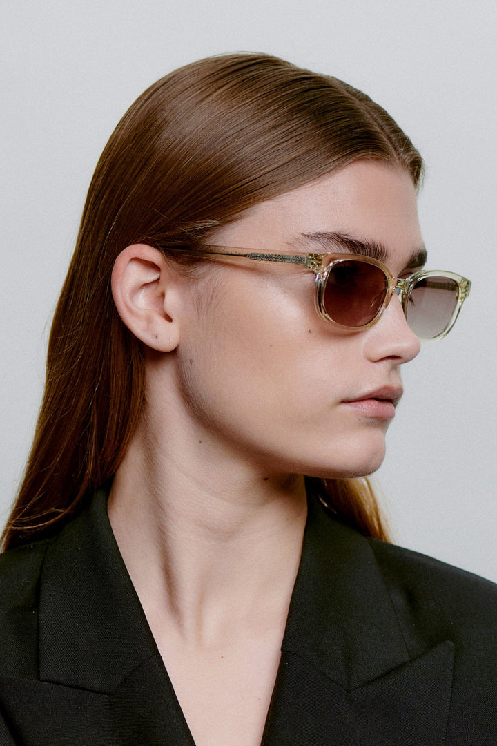 A. Kjærbede - Charlie KL2605 - Ecru Transparent Solbriller 