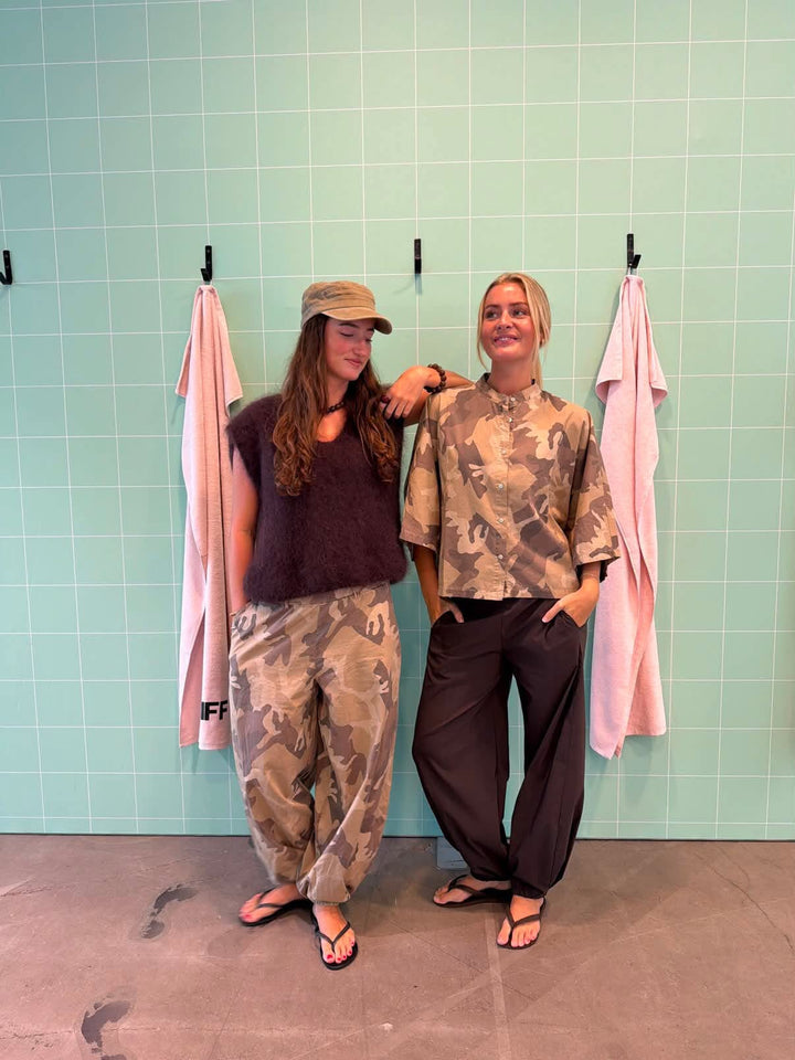 Black Colour - Bcally Balloon Pant 41202 - Brown Camouflage Bukser 