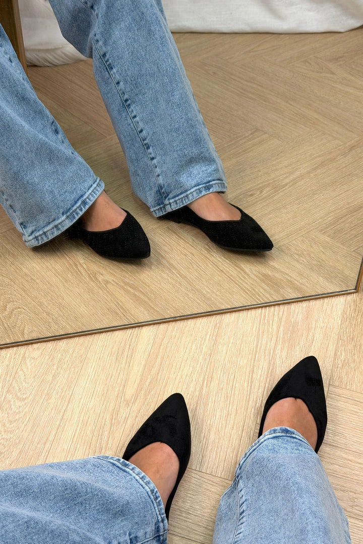 Bloom - Cornflower Ballet Flats - Black Ballerinaer 