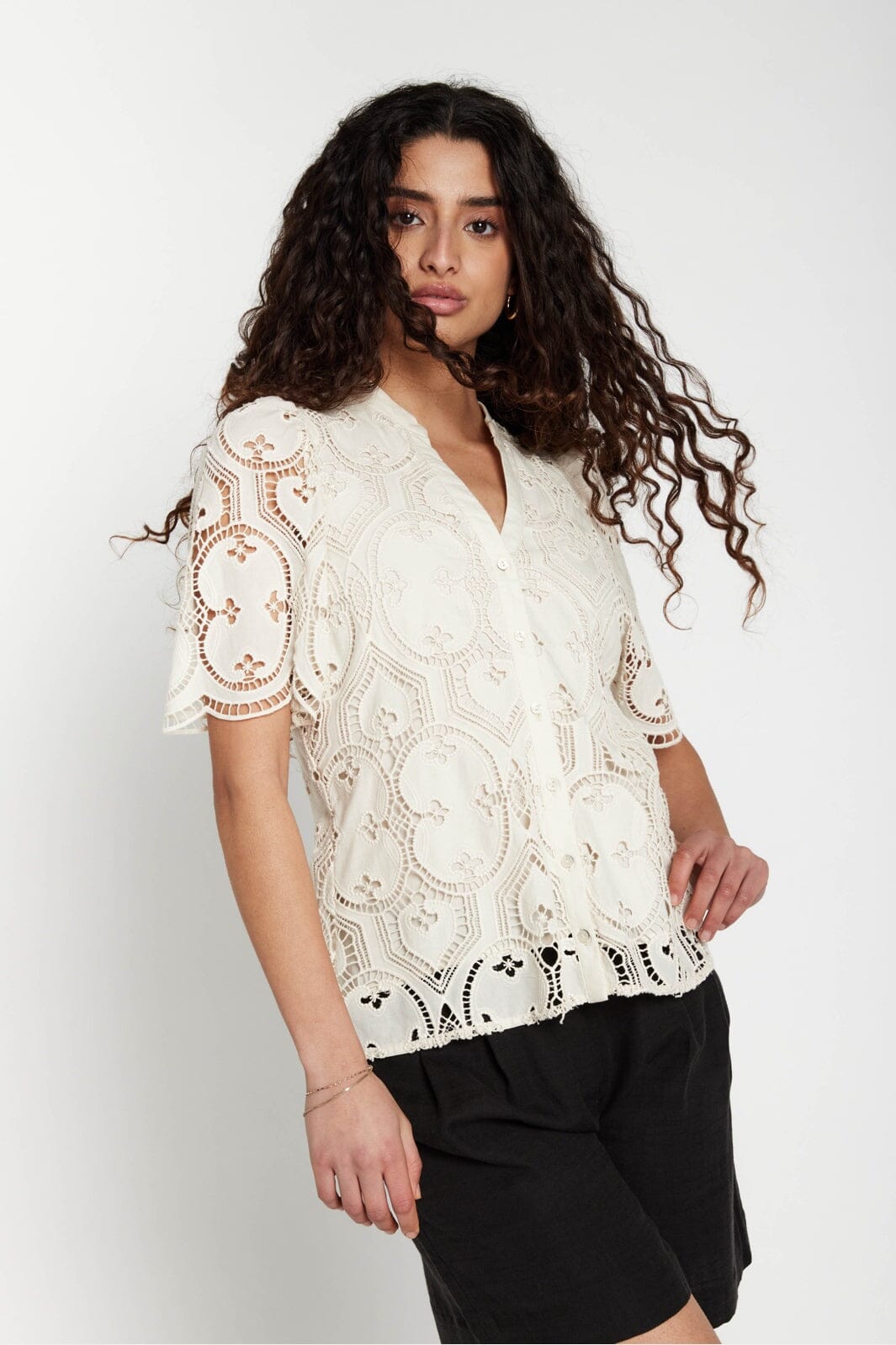 Bruuns Bazaar - Raveneabburesa Shirt BBW5030 - Vanilla Ice