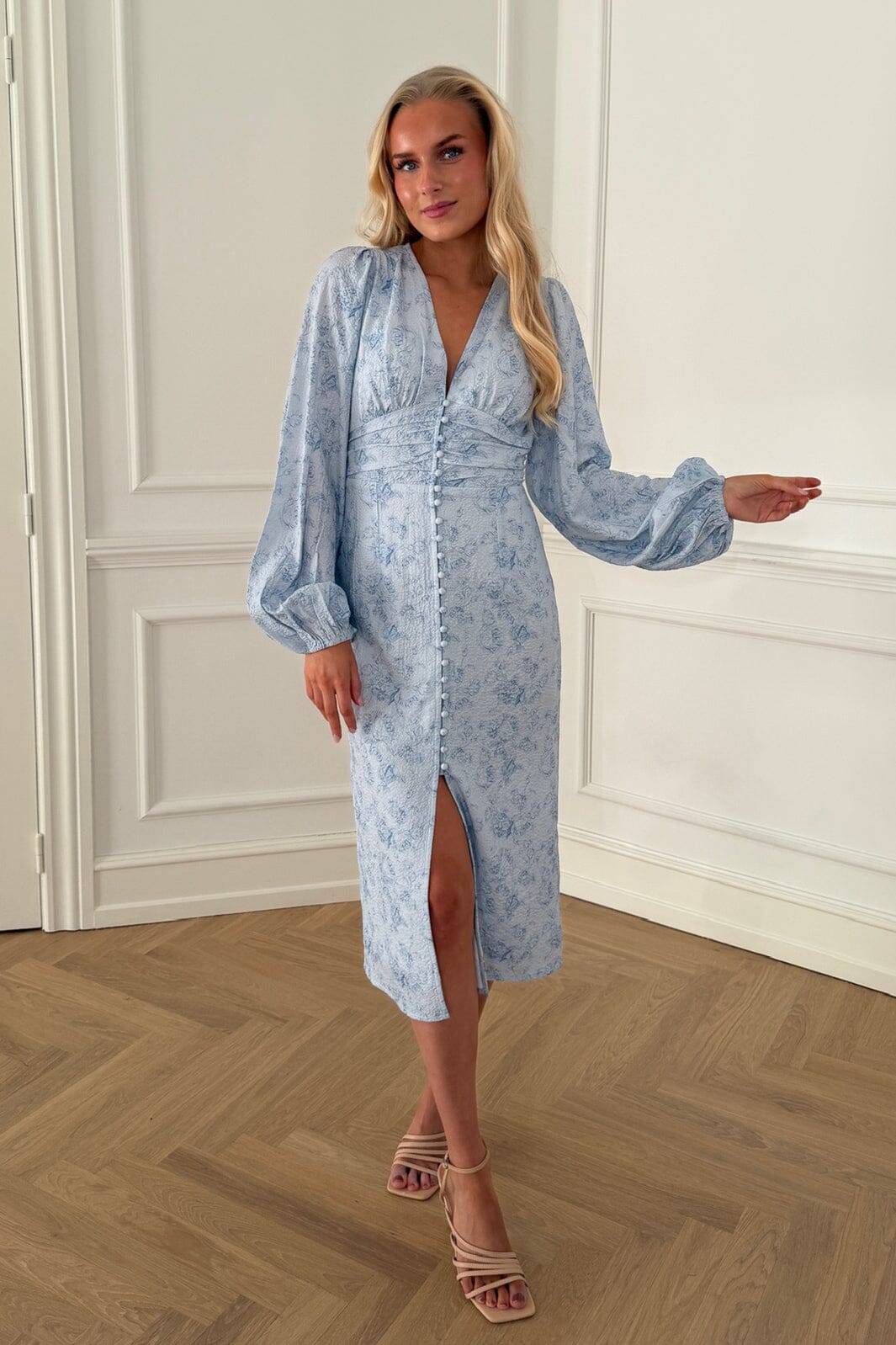 BYIC - Adaic Long Dress A23983 - Soft Blue Blossom