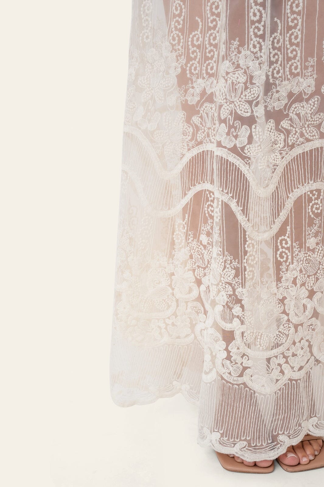 BYIC - Ellinoric Lace Maxi Skirt 2565 - Off White