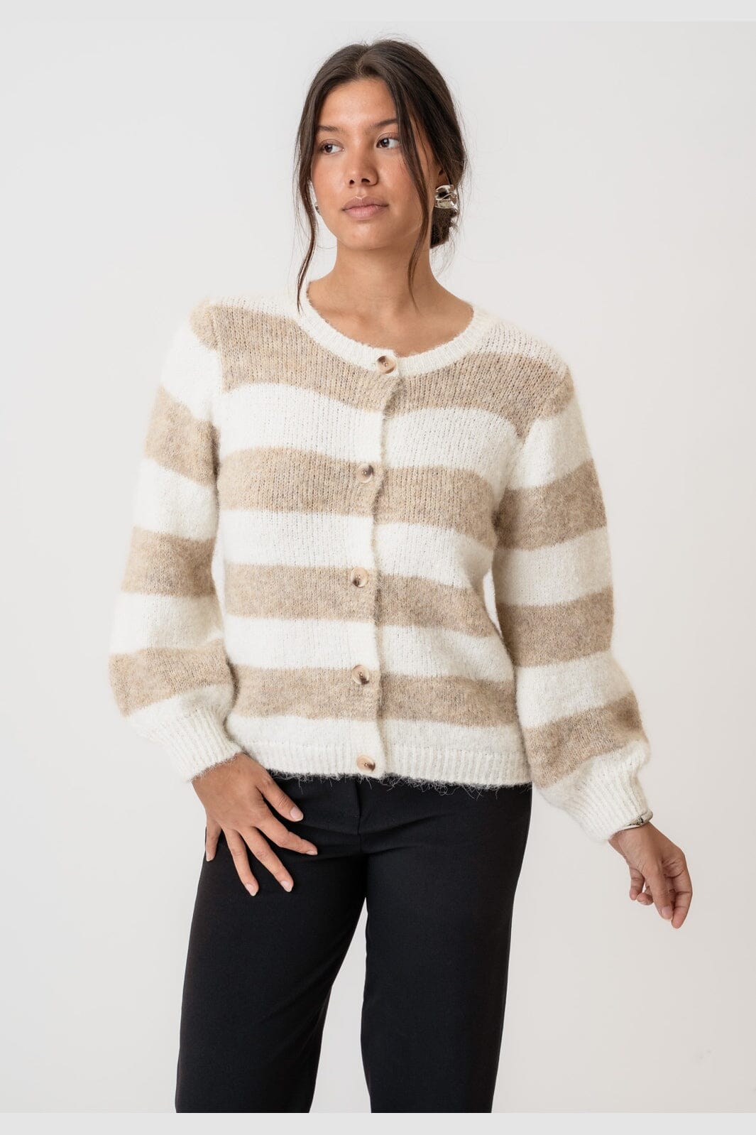BYIC - Idunic Cardigan 8075 - Beige White Stripes