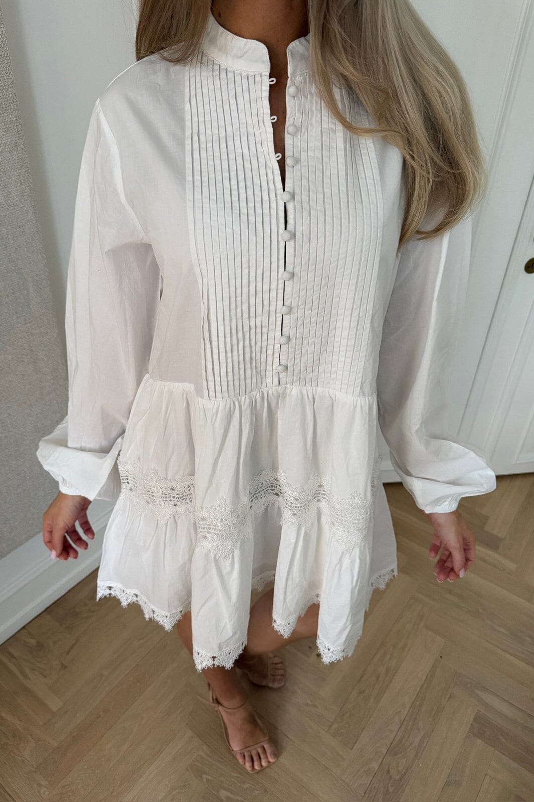 BYIC - Livic Dress A25147 - White Embroidery