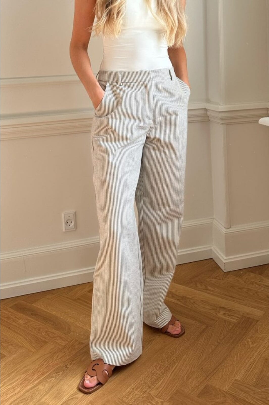 BYIC - Nanna Pants Dark Beige Woven Stripe