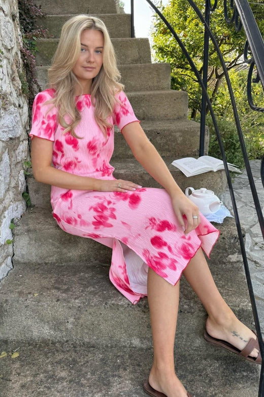 Forudbestilling - BYIC - Odaic Ss Dress A23834 - Abstract Pink Flower Print Kjoler 