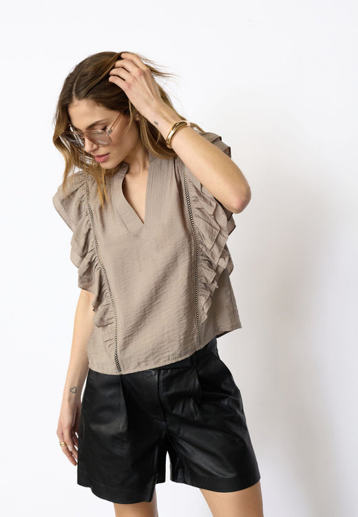 Co´Couture - Callumcc Lace Frill V-Top 45172 - 2006 - Taupe Toppe 