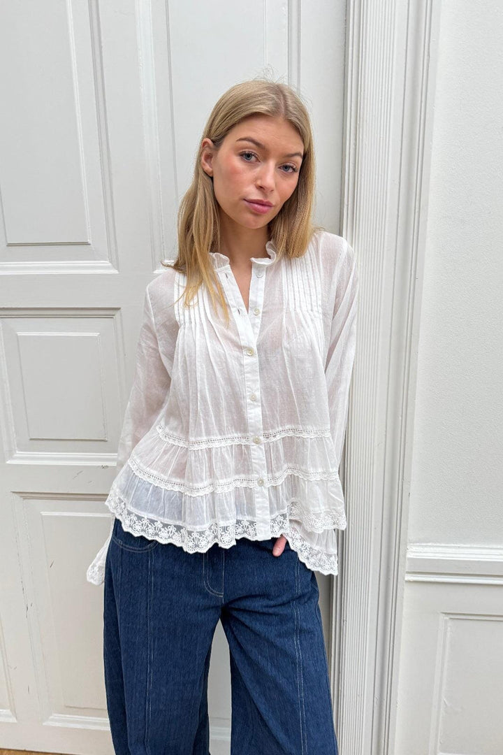 Continue - Audrey Long Sleve 15157 - White Bluser 