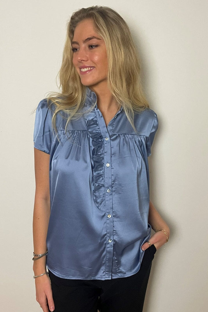 Continue - Malika Ss - Dove Blue