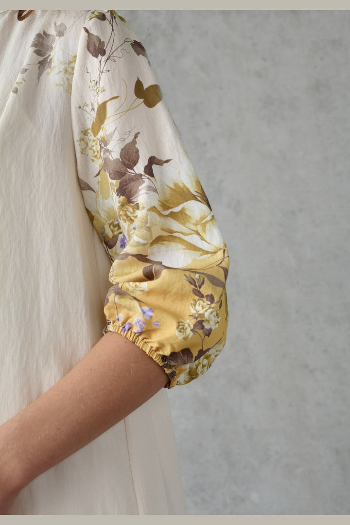 Love & Divine - Love958-10 19855 - 813 - Yellow/Brown Flower