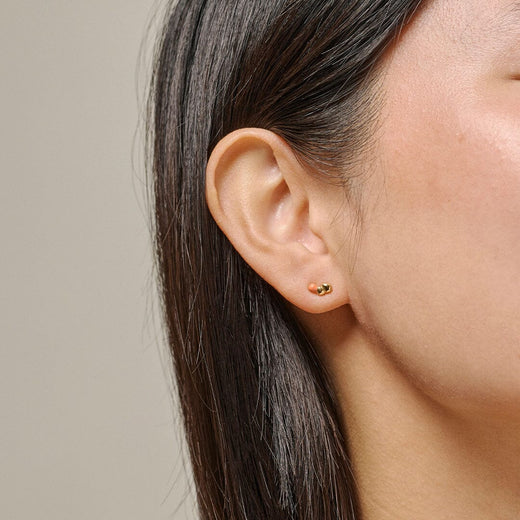 Enamel Copenhagen - Studs, Nara E475G - Light Coral Øreringe 