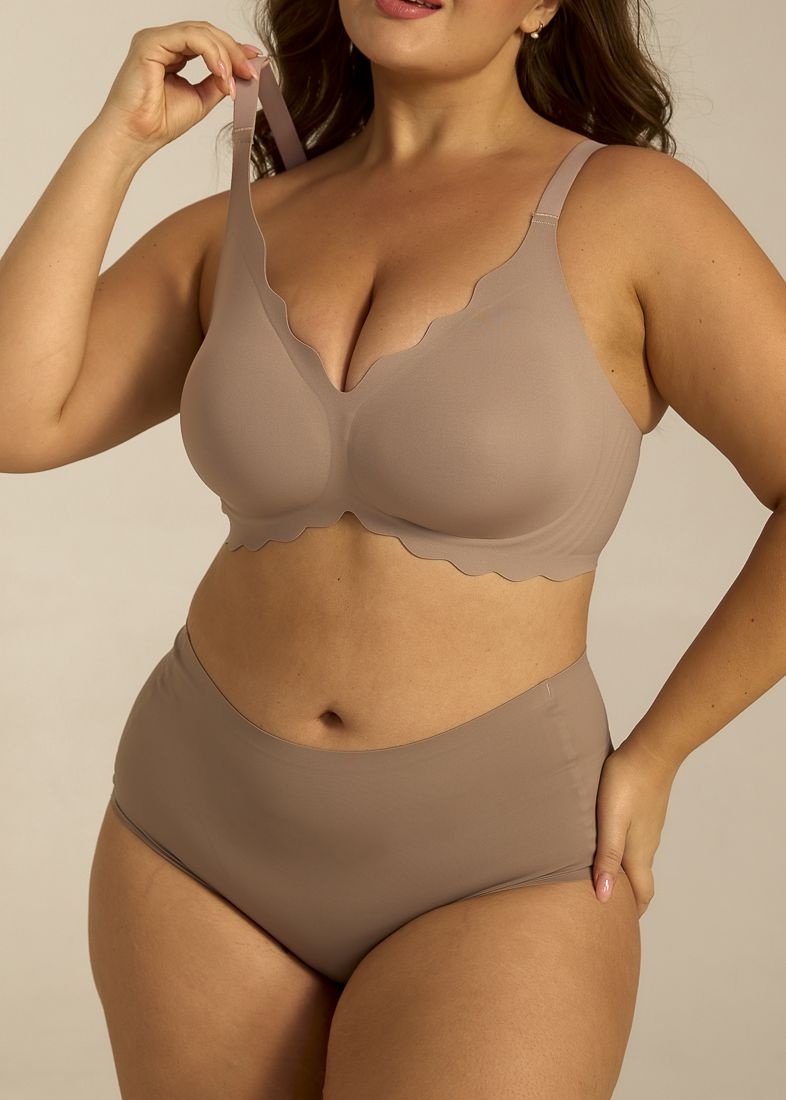 Femifemme - Softscallop Full Coverage BøJlefri Bh - Soft Mocha BH 