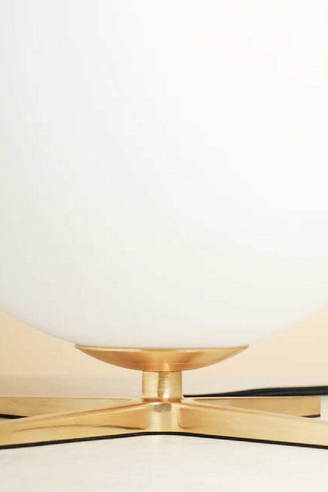 Brainchild - Ægget Lampen