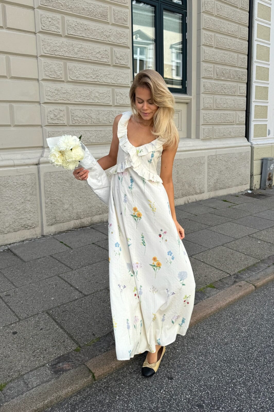 Voorbestelling - BYIC - Melbaic Dress - owfp Off White Flower Print