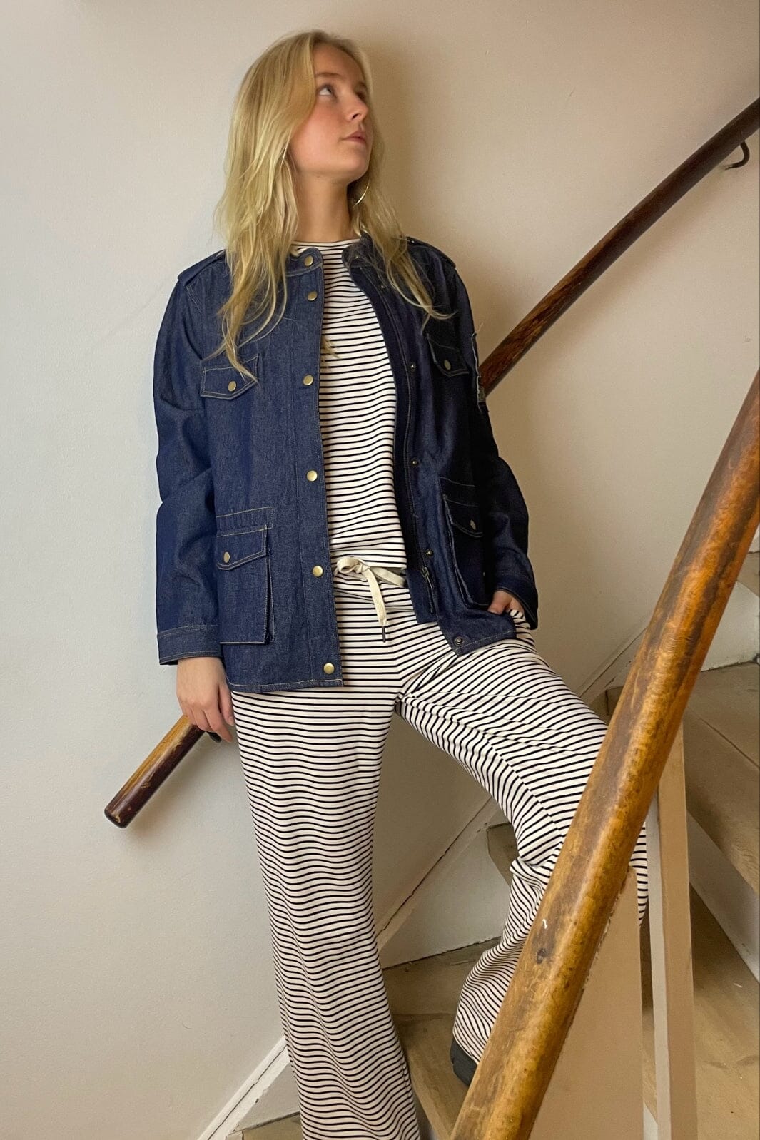 Forudbestilling - Continue - Daimi - White/black stripe Bluser 