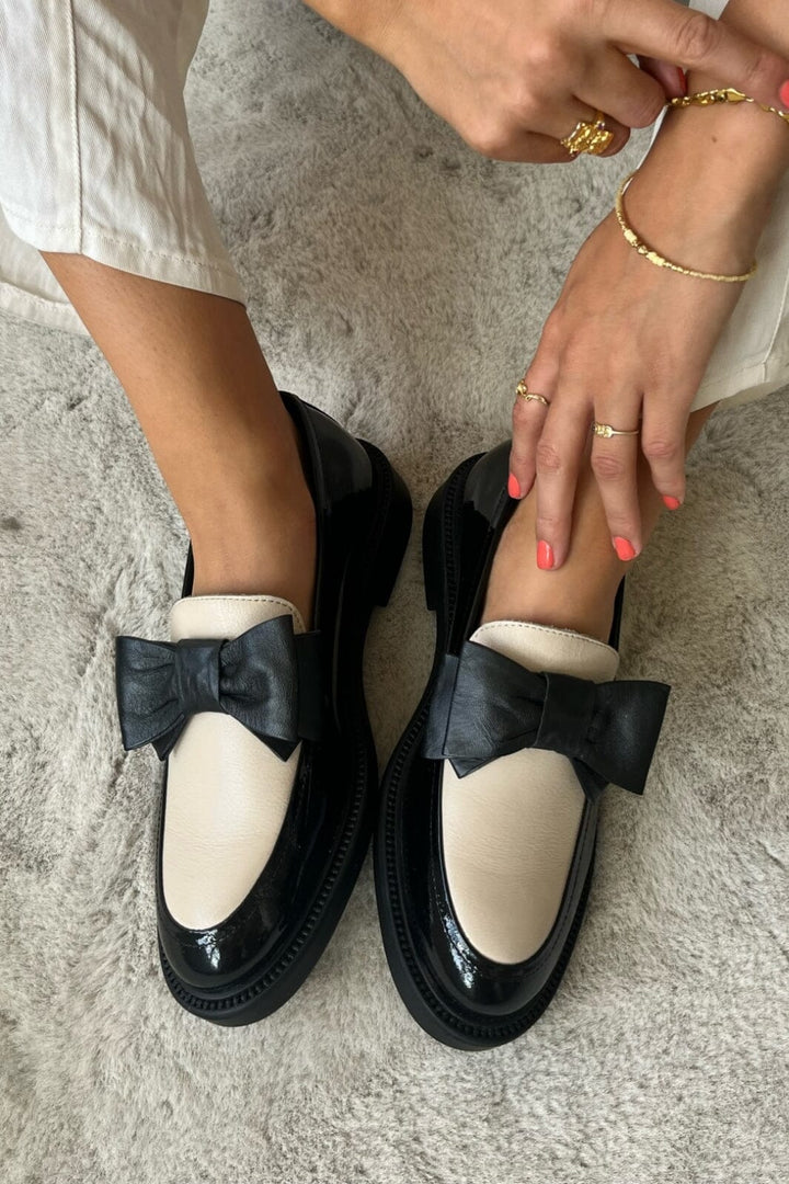 Copenhagen Shoes - Like Going Out - 0010 Black / Off White / Black