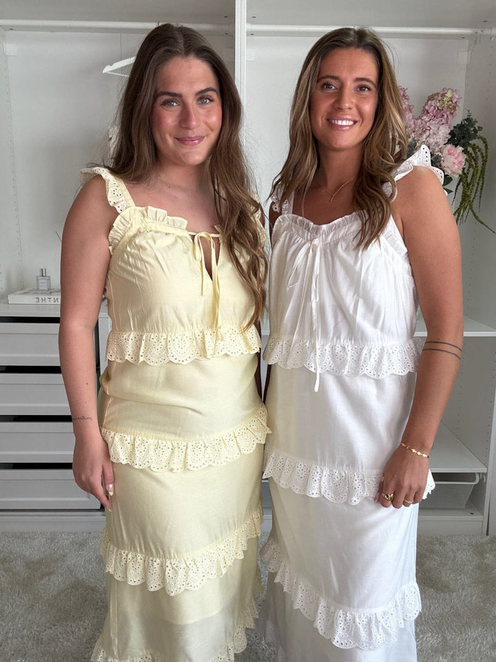 Forudbestilling - Dear Molly - Laura And Charlott 152219B - White Kjoler 