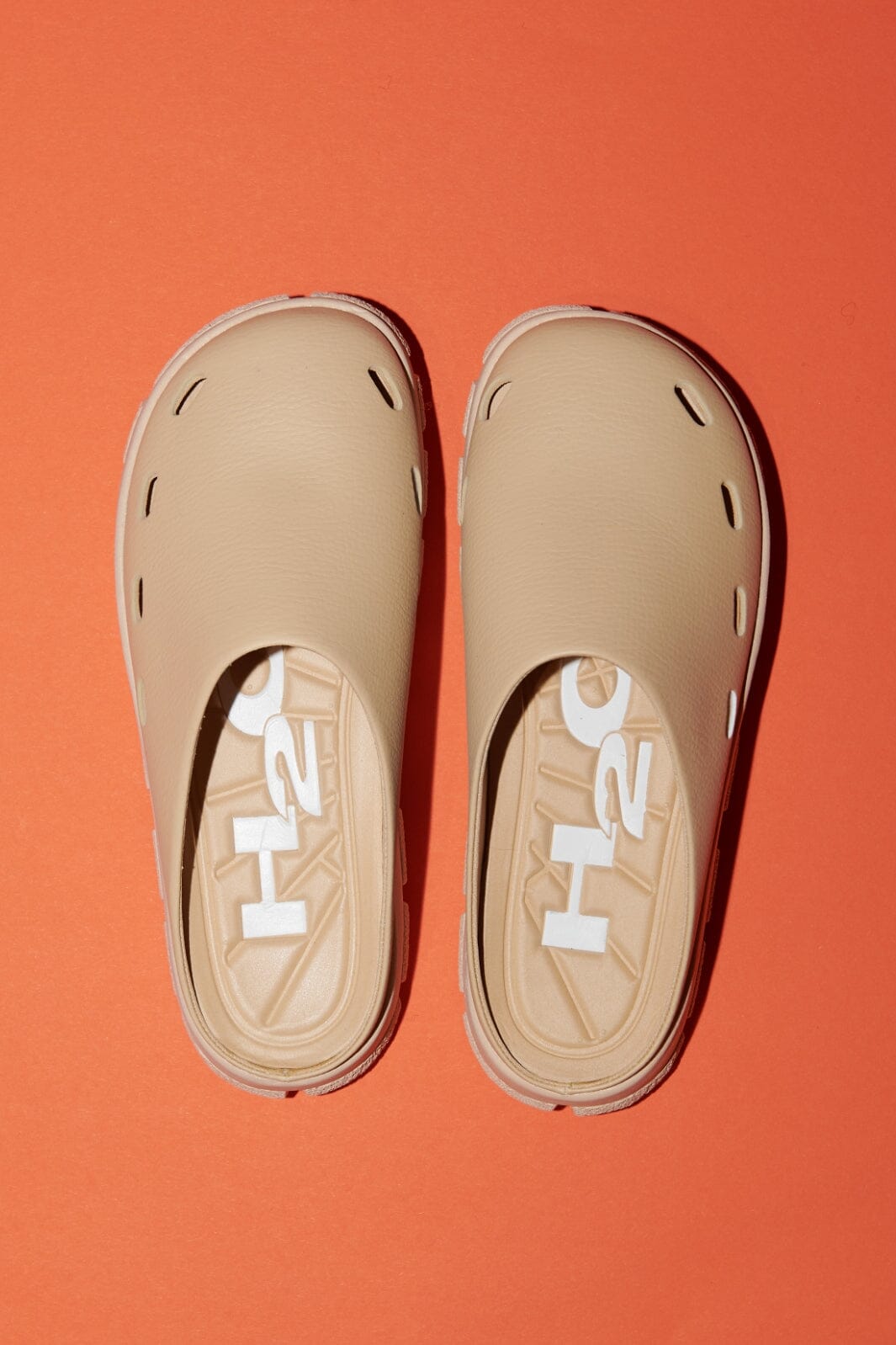 H2O - Trek Closed Sandal - 3575 Beige